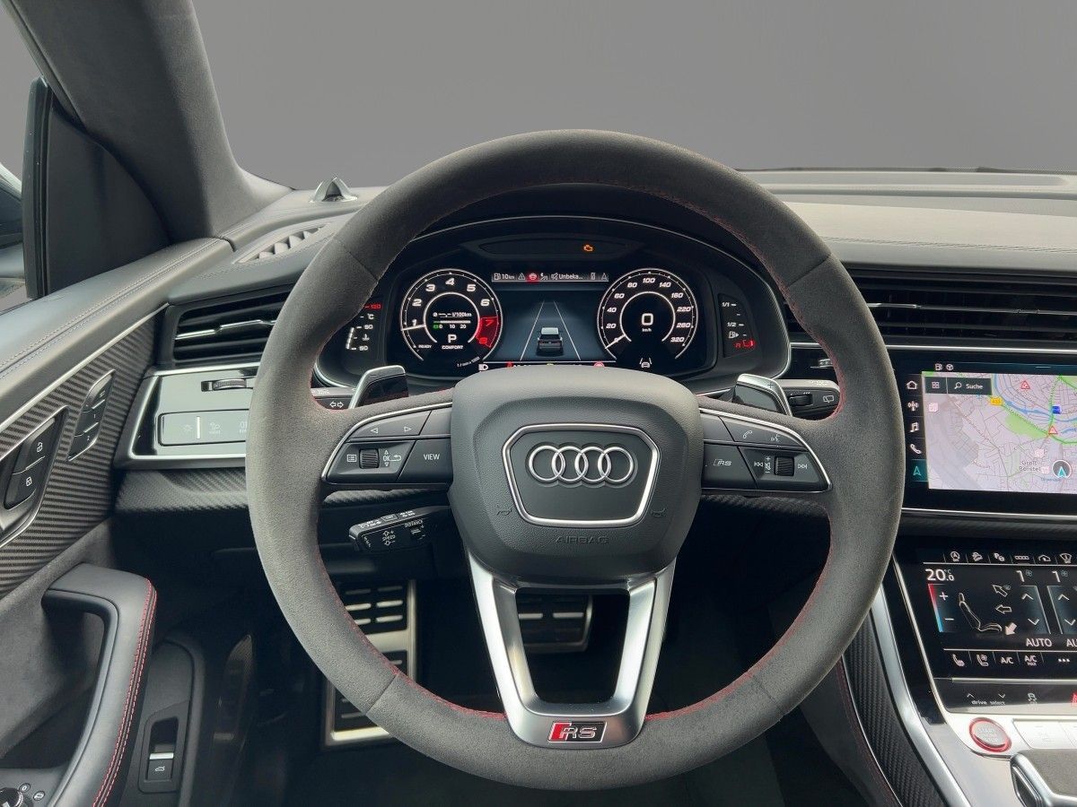 Audi RSQ8 4.0 TFSI quattro tiptronic Matrix B&O Stand