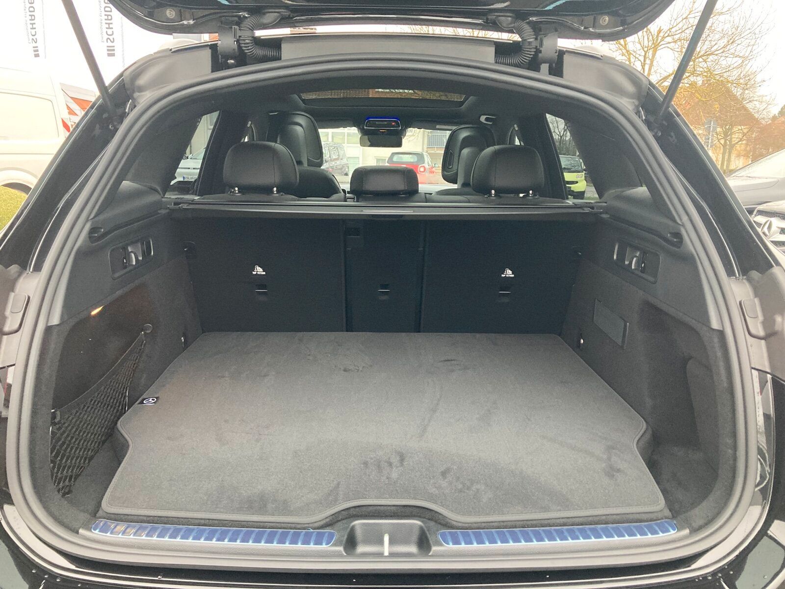 Mercedes-Benz GLC 300 de 4M AMG Line Pano*AHK*Distronic*360°-K