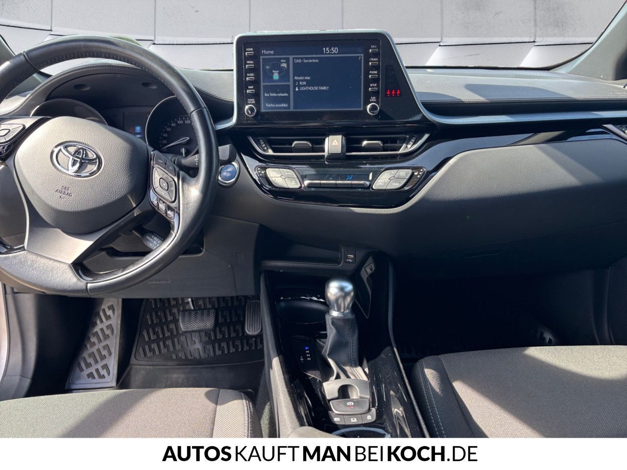 Toyota C-HR 2.0 Hybrid - Samsaru's Car Outlet