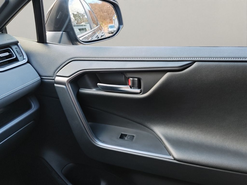 Toyota RAV 4 Plug-in-Hybrid GR SPORT 15 J. Garantie
