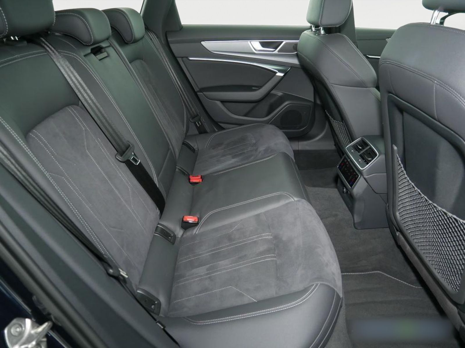 Audi A6 Avant 45 TFSI S tronic - Samsaru's Car Outlet