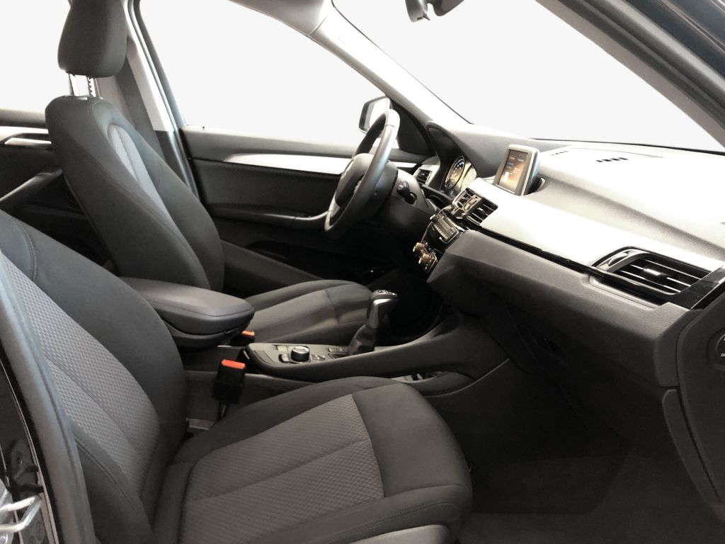 BMW X1 xDrive25e Advantage - Samsaru's Car Outlet