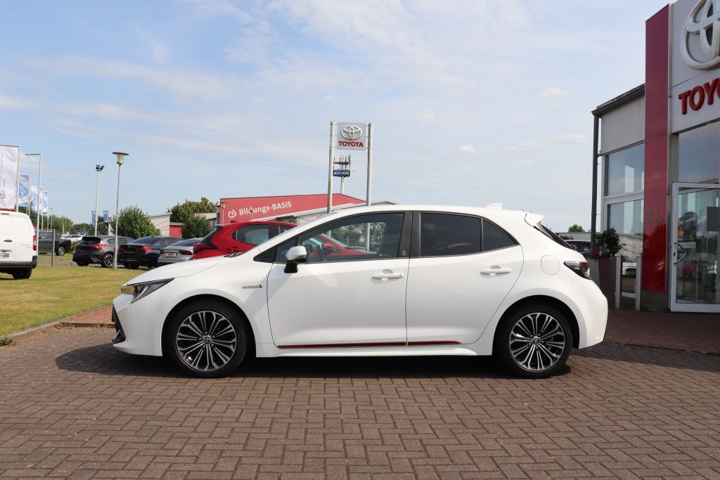 Toyota Corolla 1.8 Hybrid - Samsaru's Car Outlet