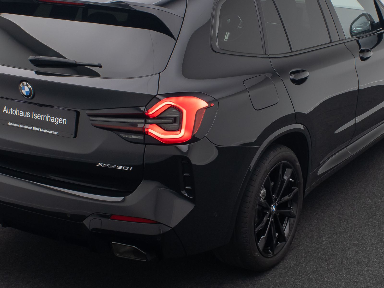 BMW X3 xD30i M Sport AHK Kamera DAB HUD Panorama 20"