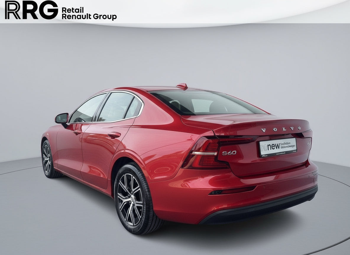 Volvo S60 Plus Dark B4