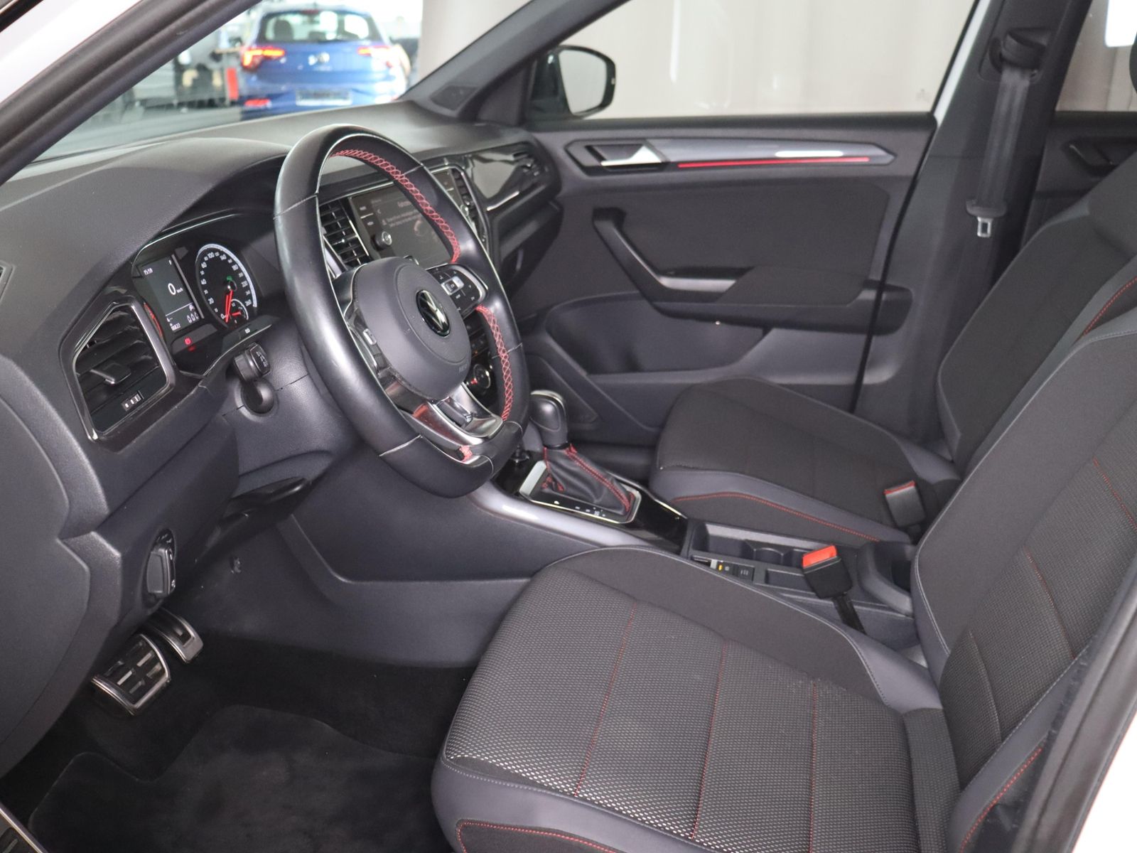 Volkswagen T-ROC 1.5TSI DSG - Samsaru's Car Outlet