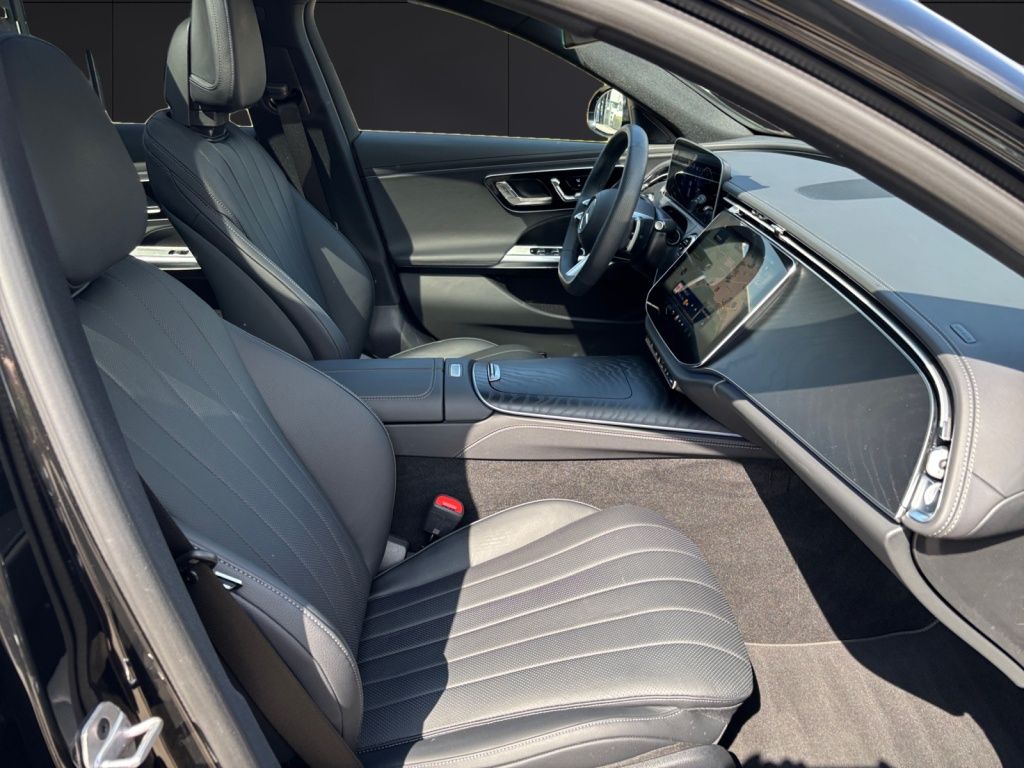 Mercedes-Benz E 450 d 4MATIC T-Modell AMG*AHV*Fahrassitenz