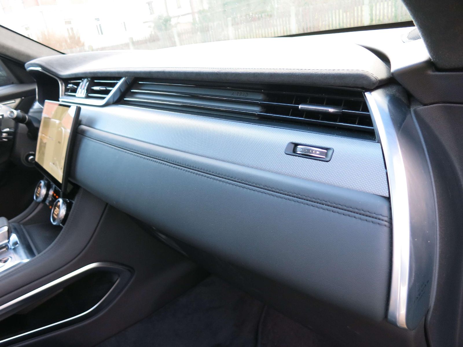 Jaguar F-Pace SVR AWD Subwoofer ACC HEAD-UP KAMERA 21