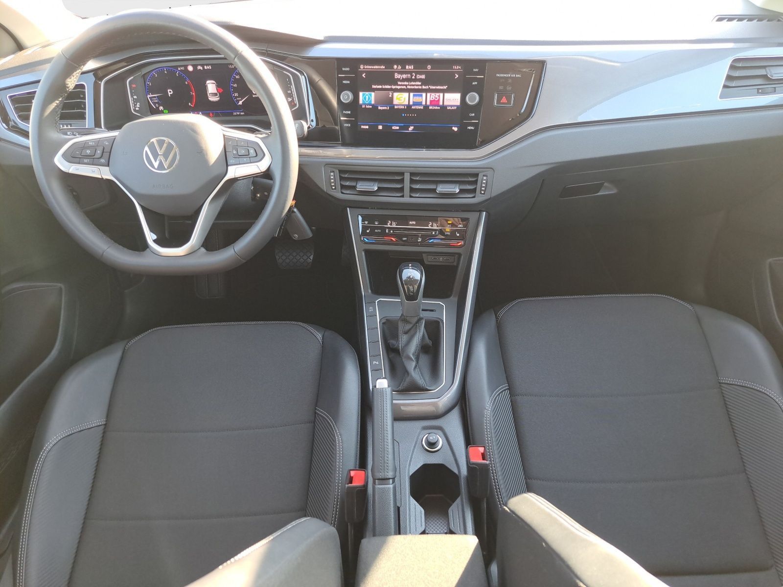 Volkswagen Taigo Style 1.5 TSI - Samsaru's Car Outlet