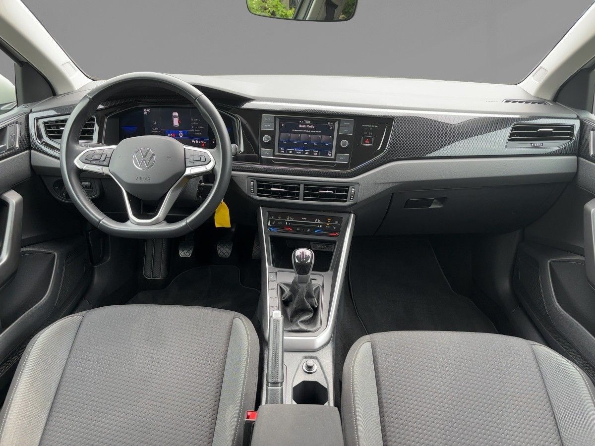 Volkswagen Taigo Life 1.0 TSI - Samsaru's Car Outlet