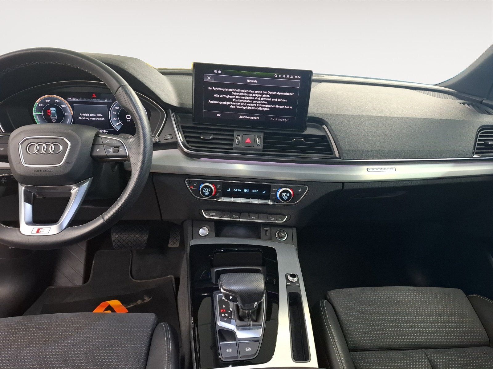 Audi Q5 50 TFSI e quattro S line S-Line AHK Matrix AC