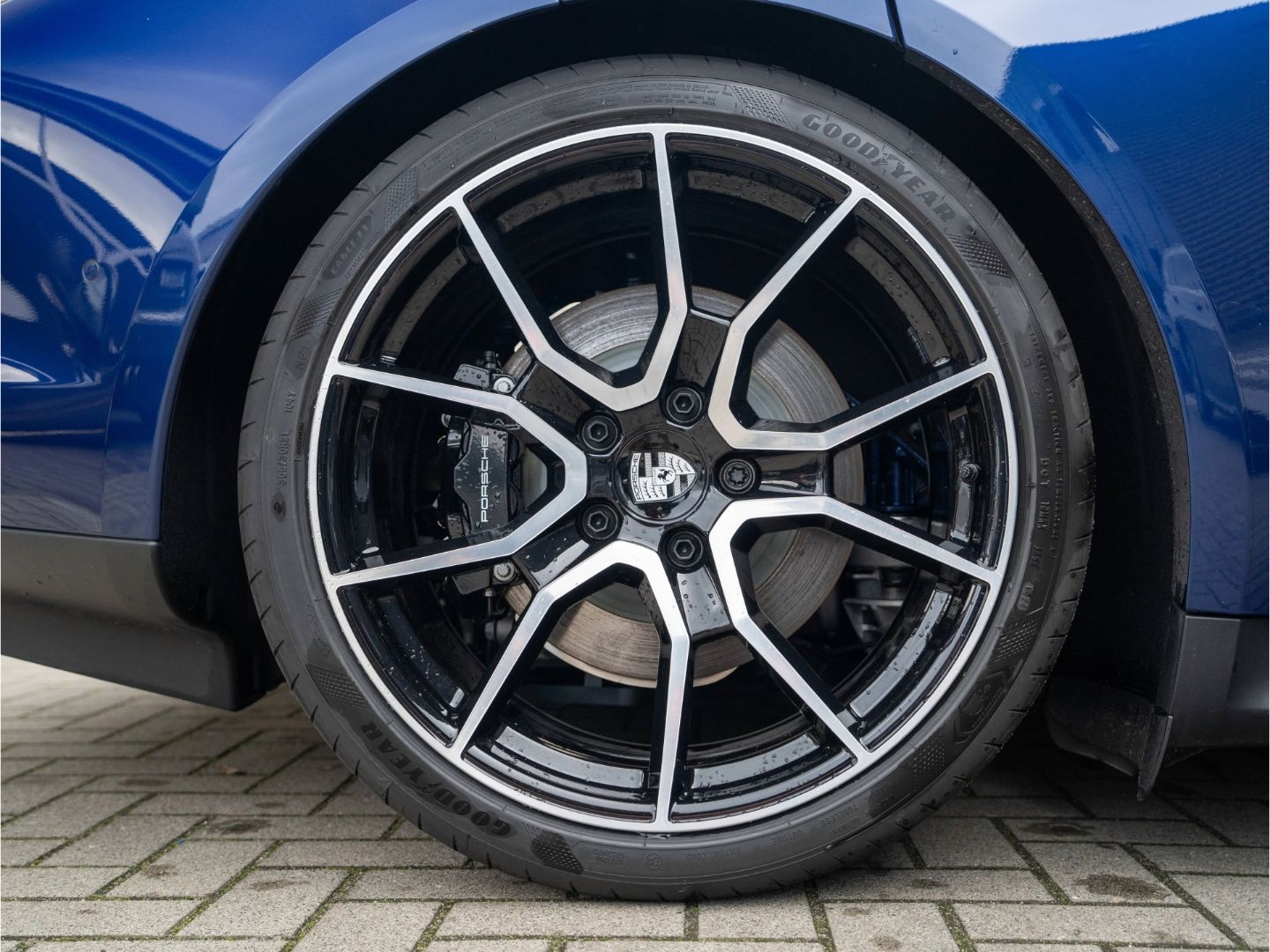 Porsche Taycan 4S Sport Turismo 21'', Hinterachslenkung