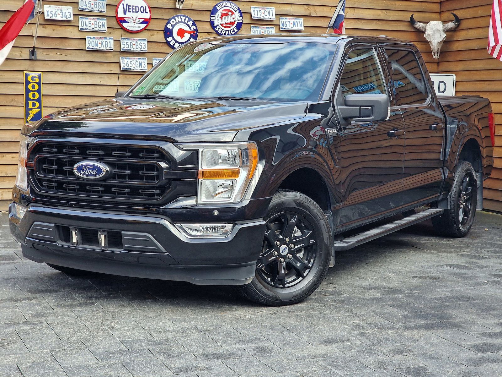 Ford F 150 2.7 V6 Super Crew - Samsaru's Car Outlet