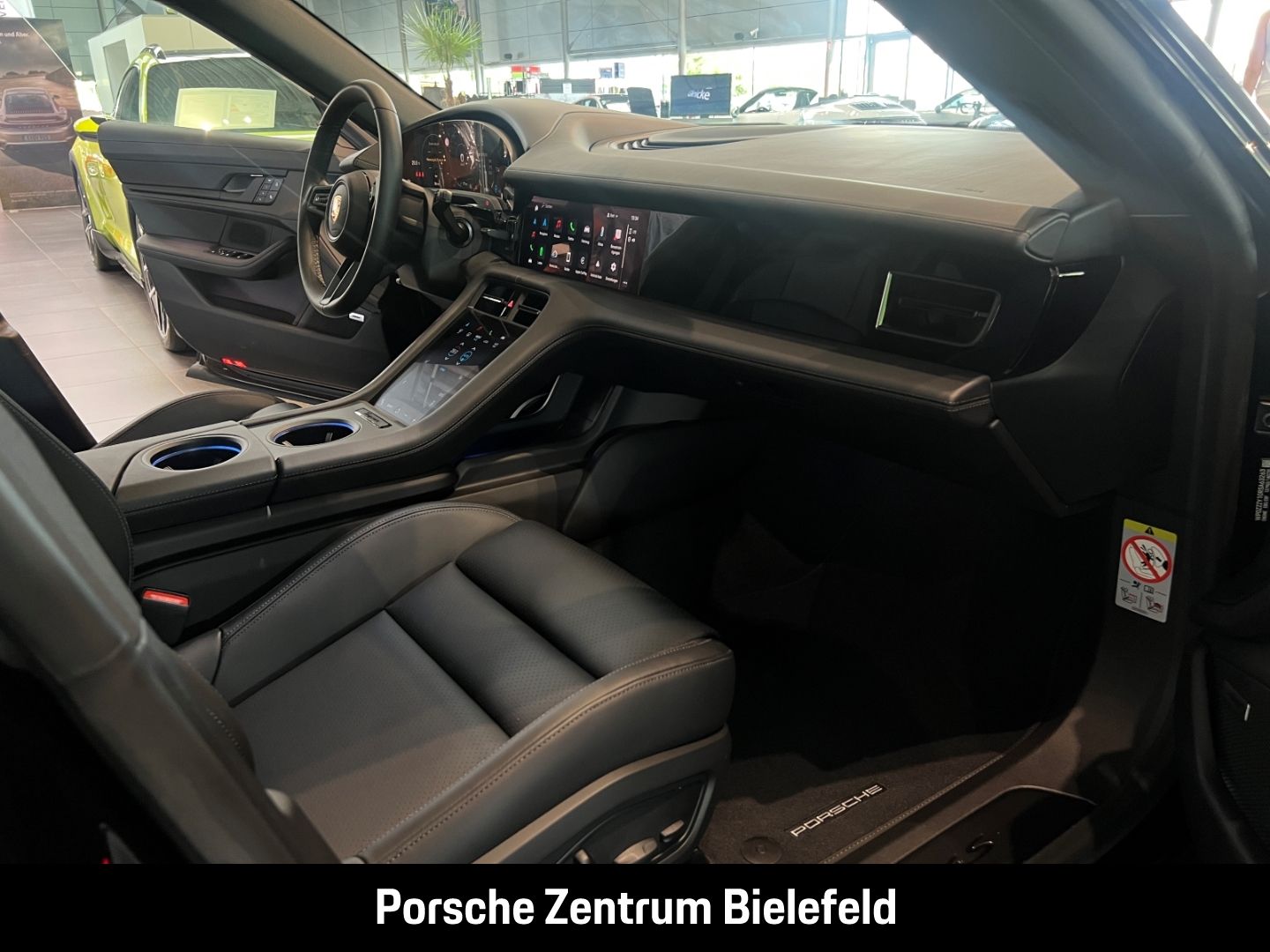 Porsche Taycan 4S Cross Turismo Panoramadach LED-Matrix