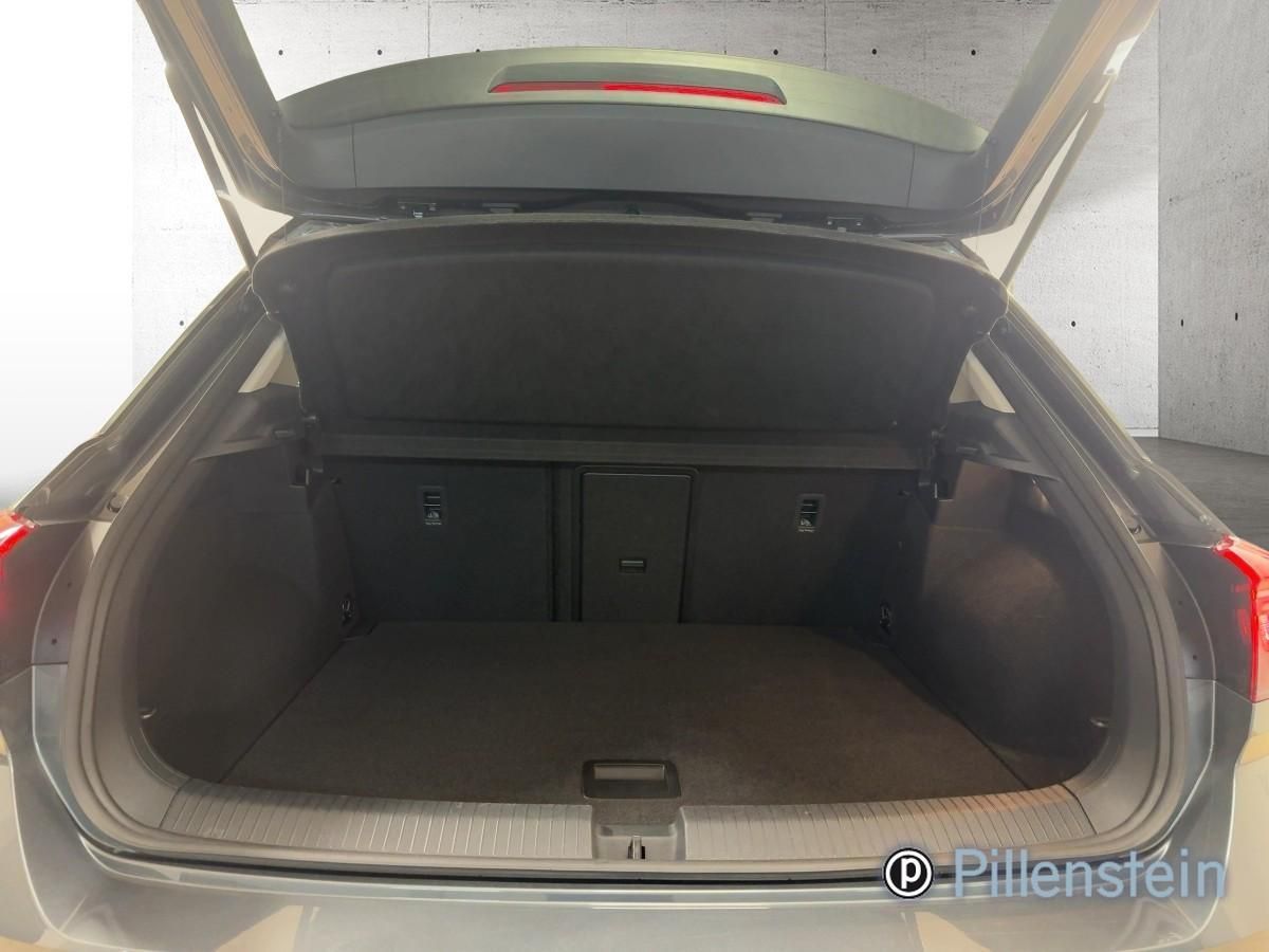 Volkswagen T-Roc LIFE 1.0 TSI - Samsaru's Car Outlet
