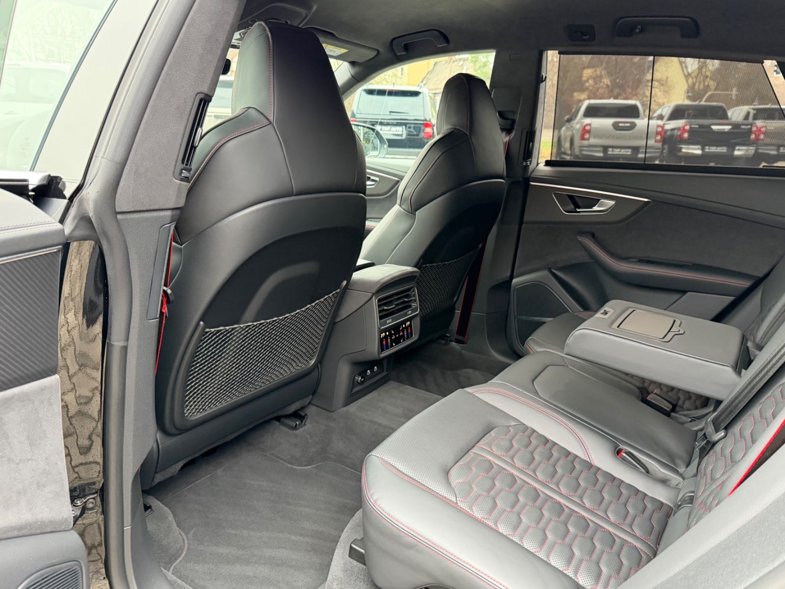 Audi RSQ8  4.0 TFSI quattro.Standheizung.