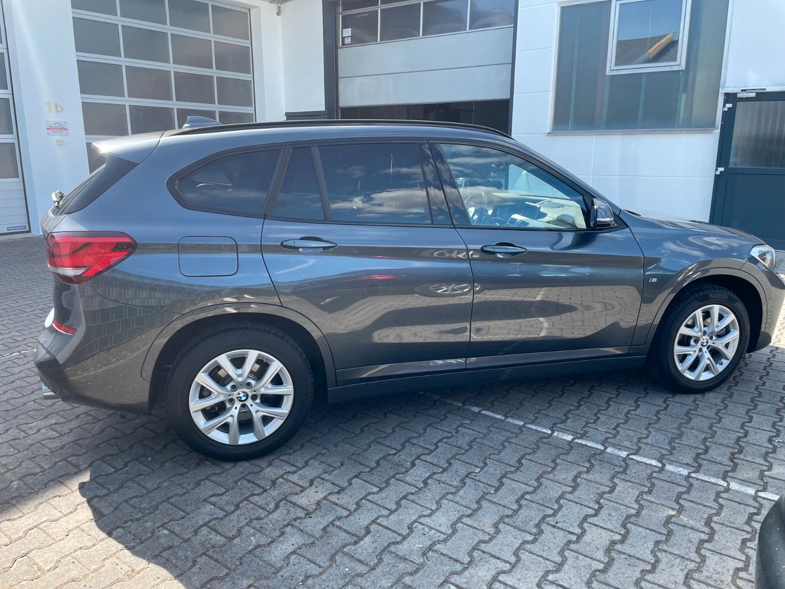 BMW X1 xDrive 20 d M Sport - Samsaru's Car Outlet