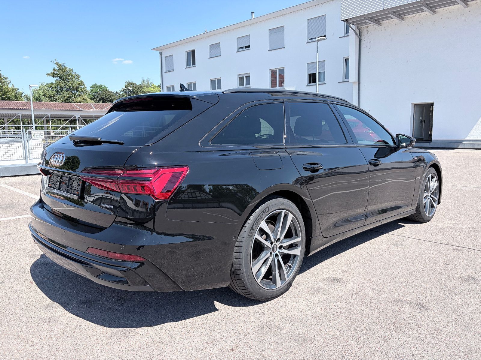 Audi A6 40 TDI qu. S line AHK/360°/ACC/HD-MATRIX/19"