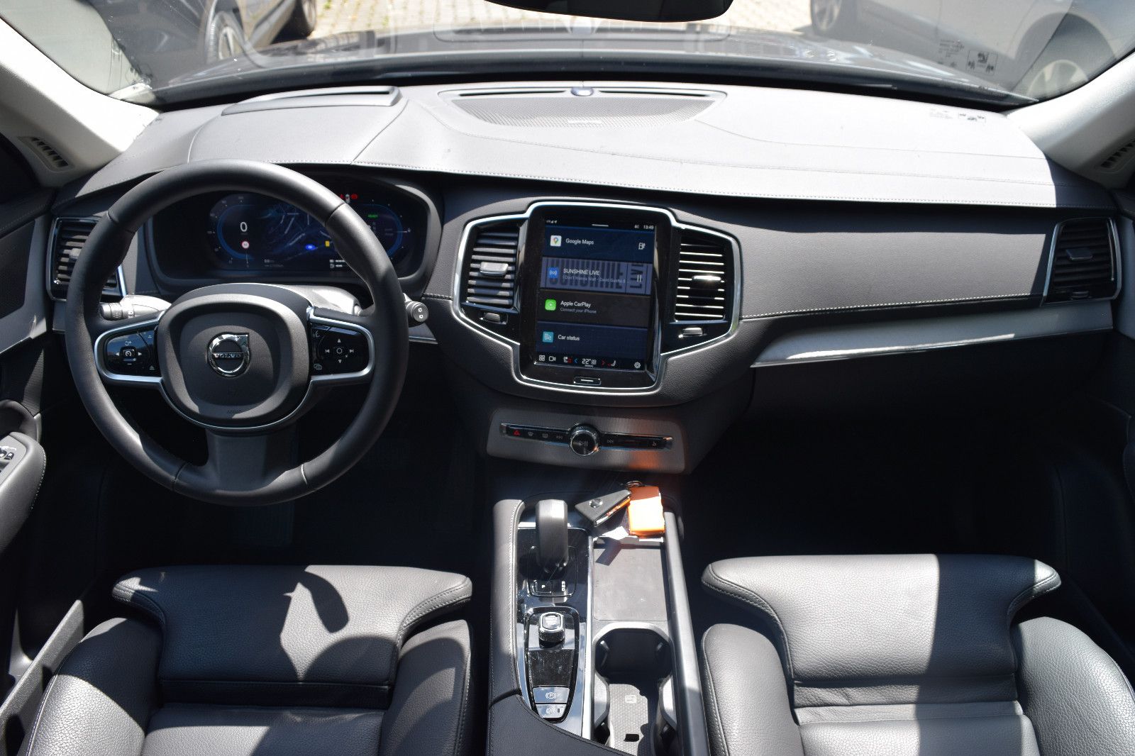 Volvo XC90 T8Plus Bright AWD - Samsaru's Car Outlet