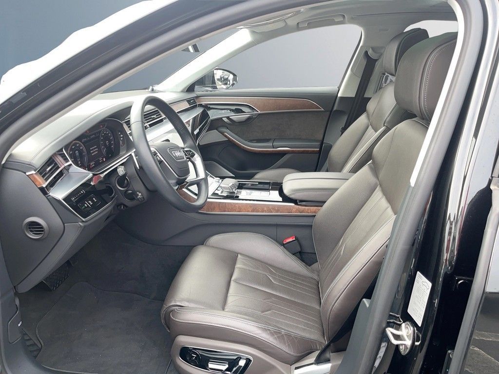 Audi A8 L 60 TFSI e quattro - Samsaru's Car Outlet