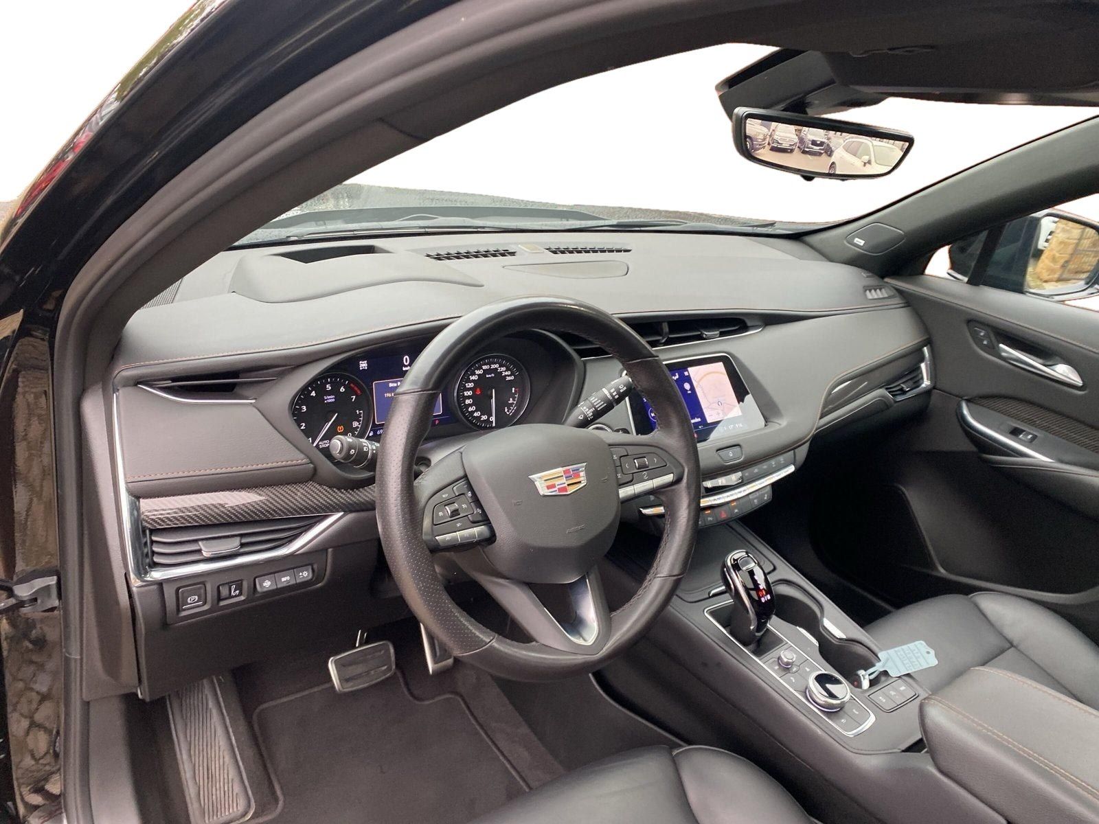 Cadillac XT4 2.0 Sport AWD 360 Grad Kamera+ Navi