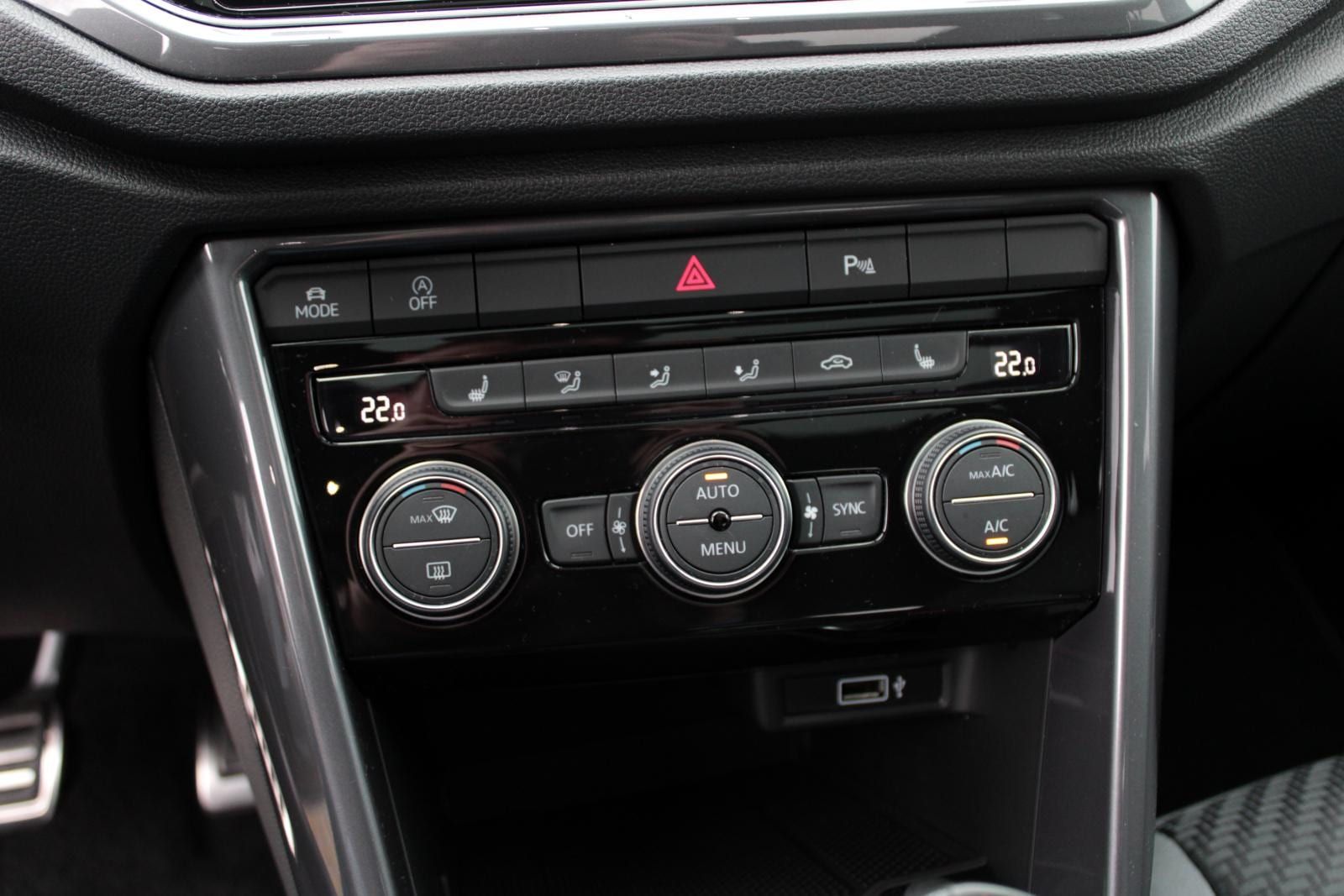 Volkswagen T-ROC 1.5TSI R-Line - Samsaru's Car Outlet
