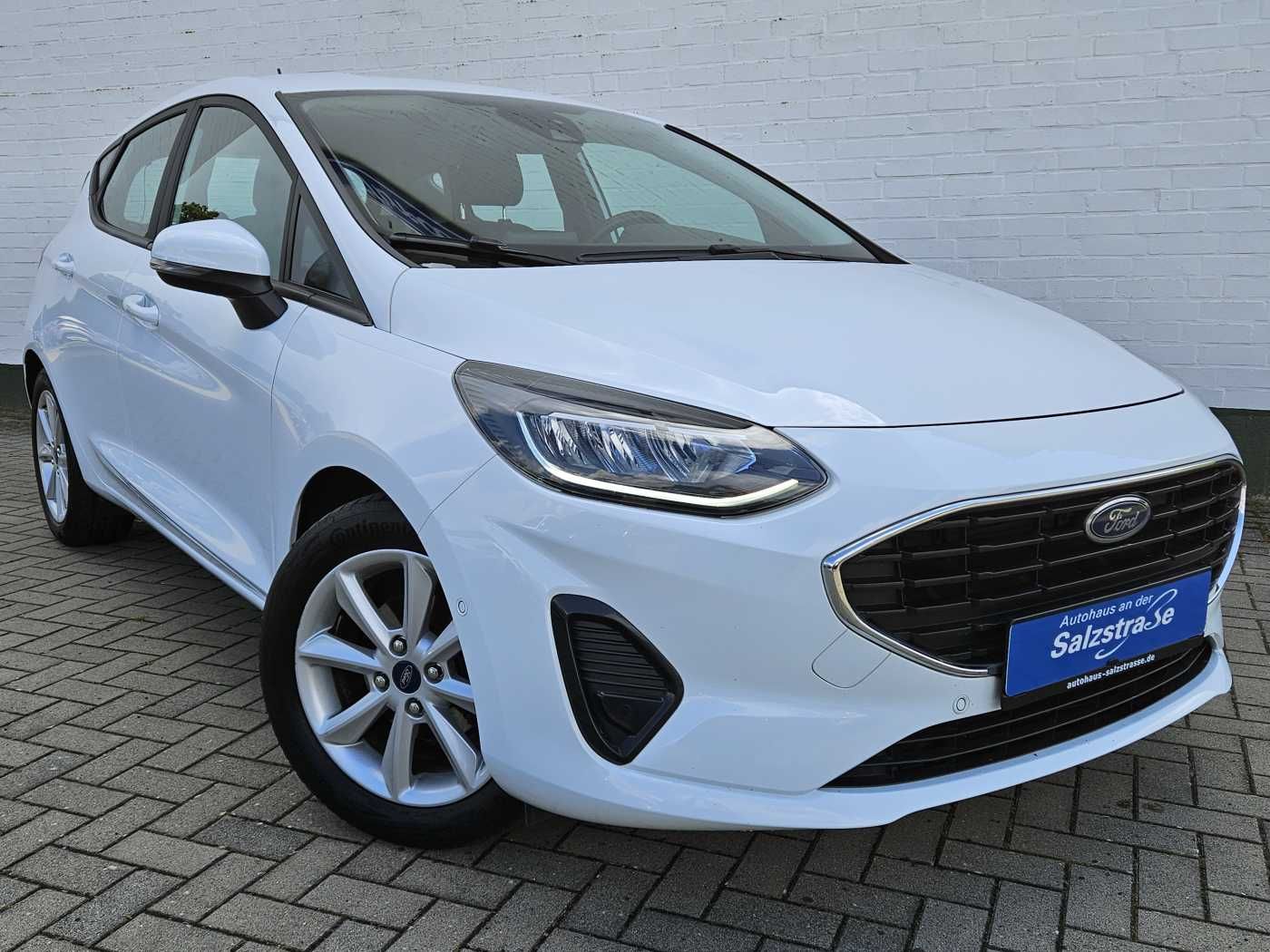 Ford Fiesta Hybrid Aut. - Samsaru's Car Outlet