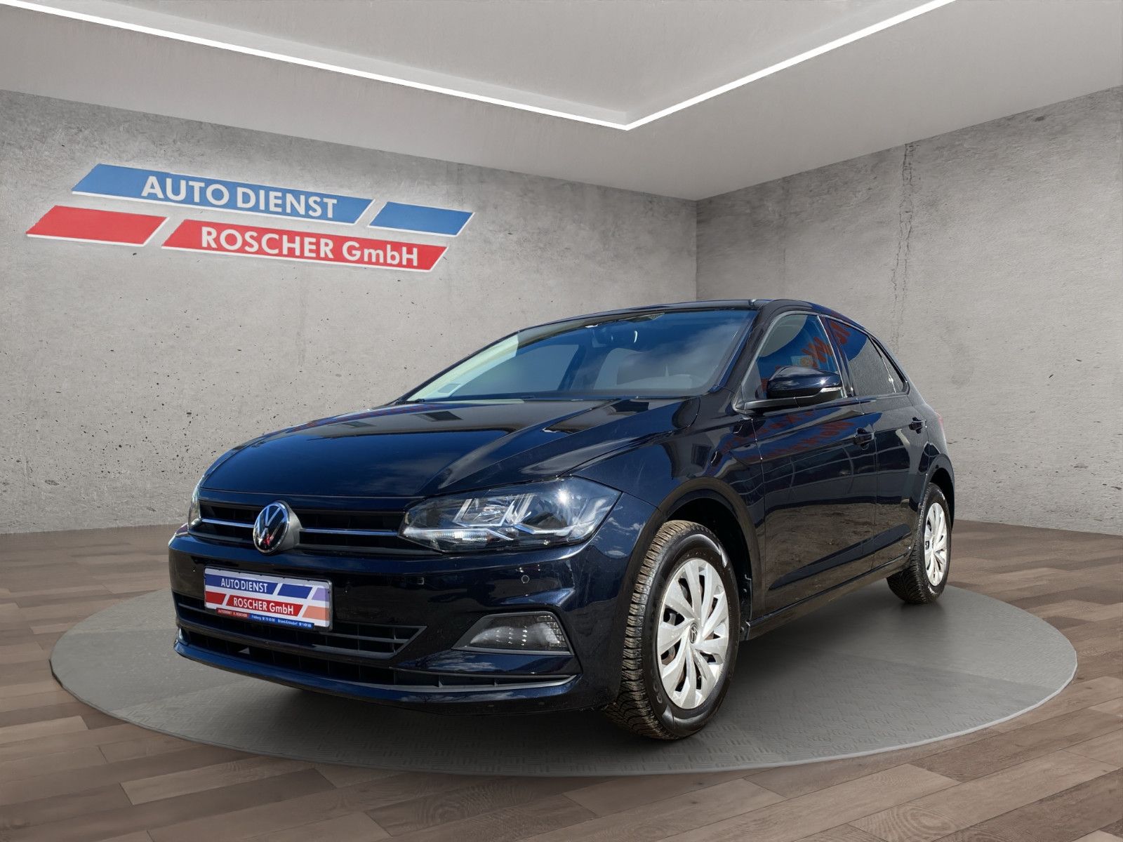 Volkswagen Polo VI Comfortline - Samsaru's Car Outlet