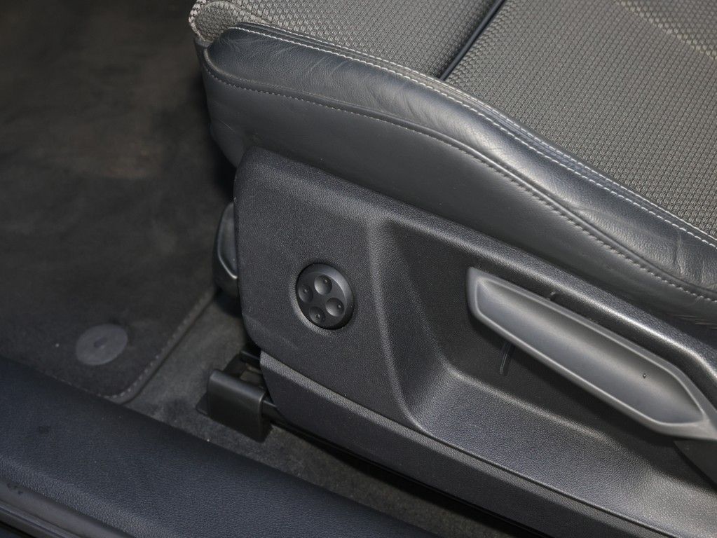 Audi Q5 55 TFSI e quattro S line