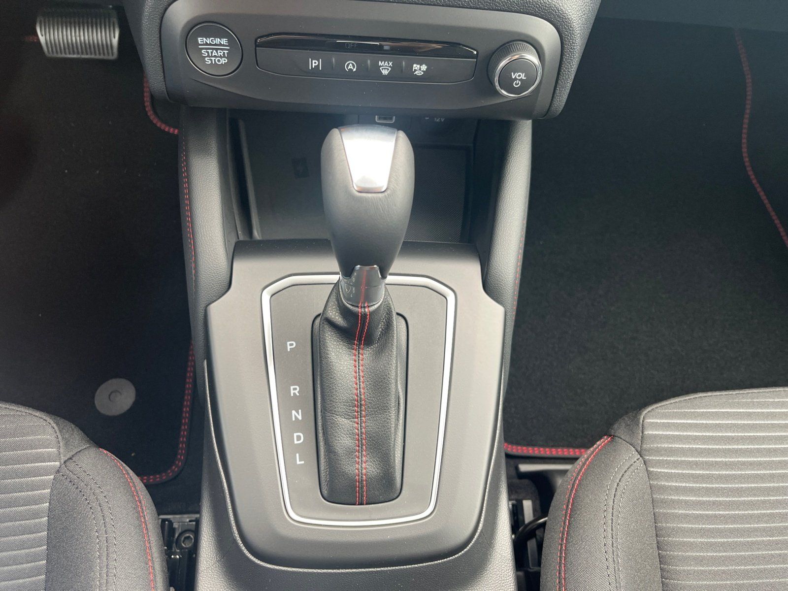 Ford Focus ST-Line X 1.0 EcoBoost Automatik ACC, Navi