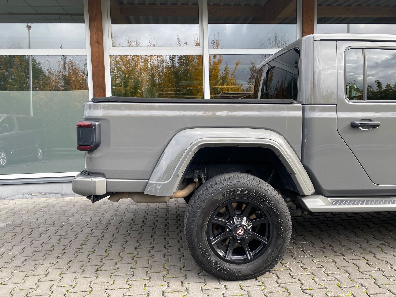 Jeep Gladiator Overland 4WD LED AHK R-Cam