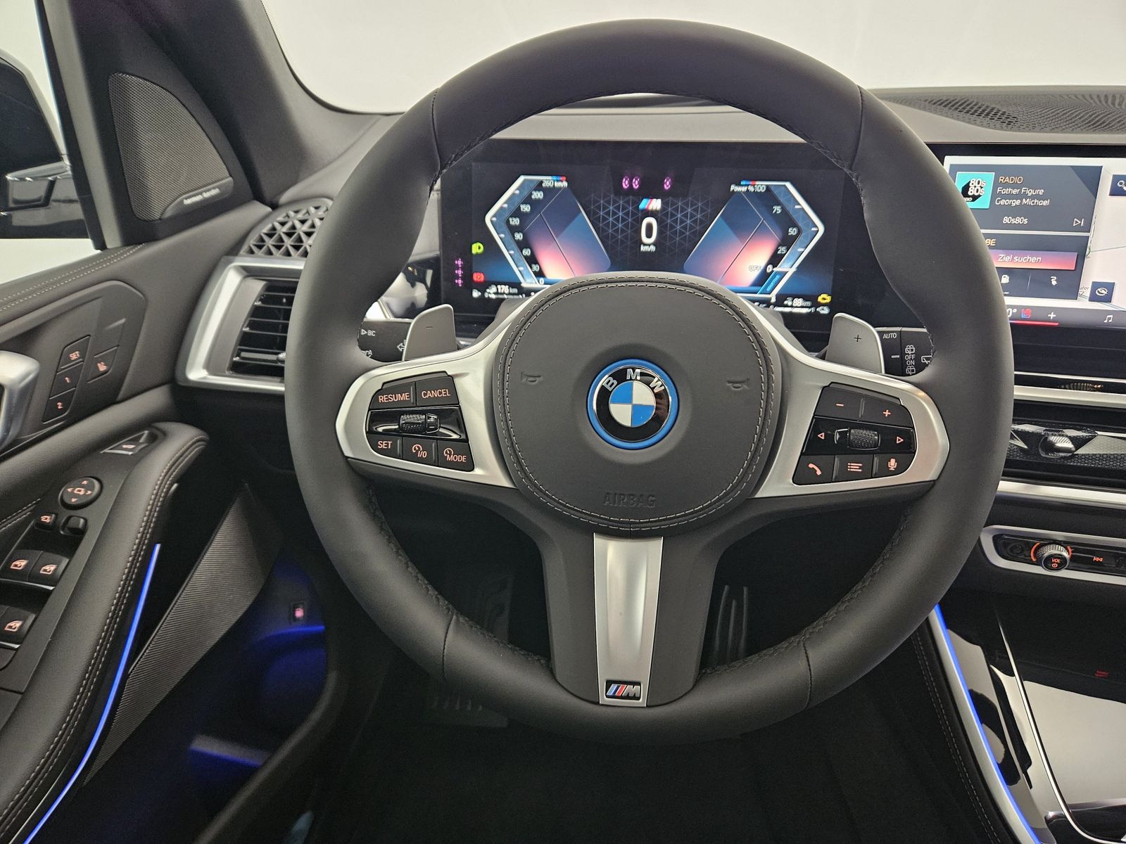 BMW X5 xDrive50e M Sport HUD Softclose AHK