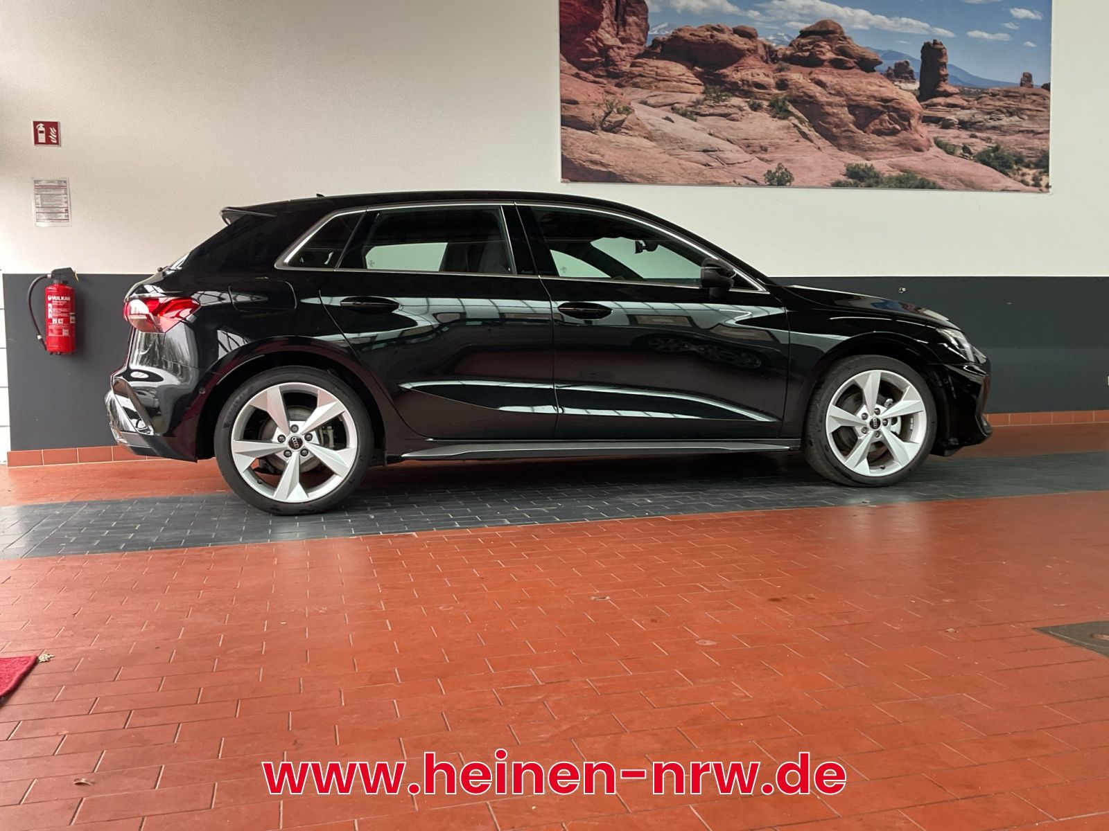 Audi A3 Sportback 2.0 TDI S-Line - Samsaru's Car Outlet