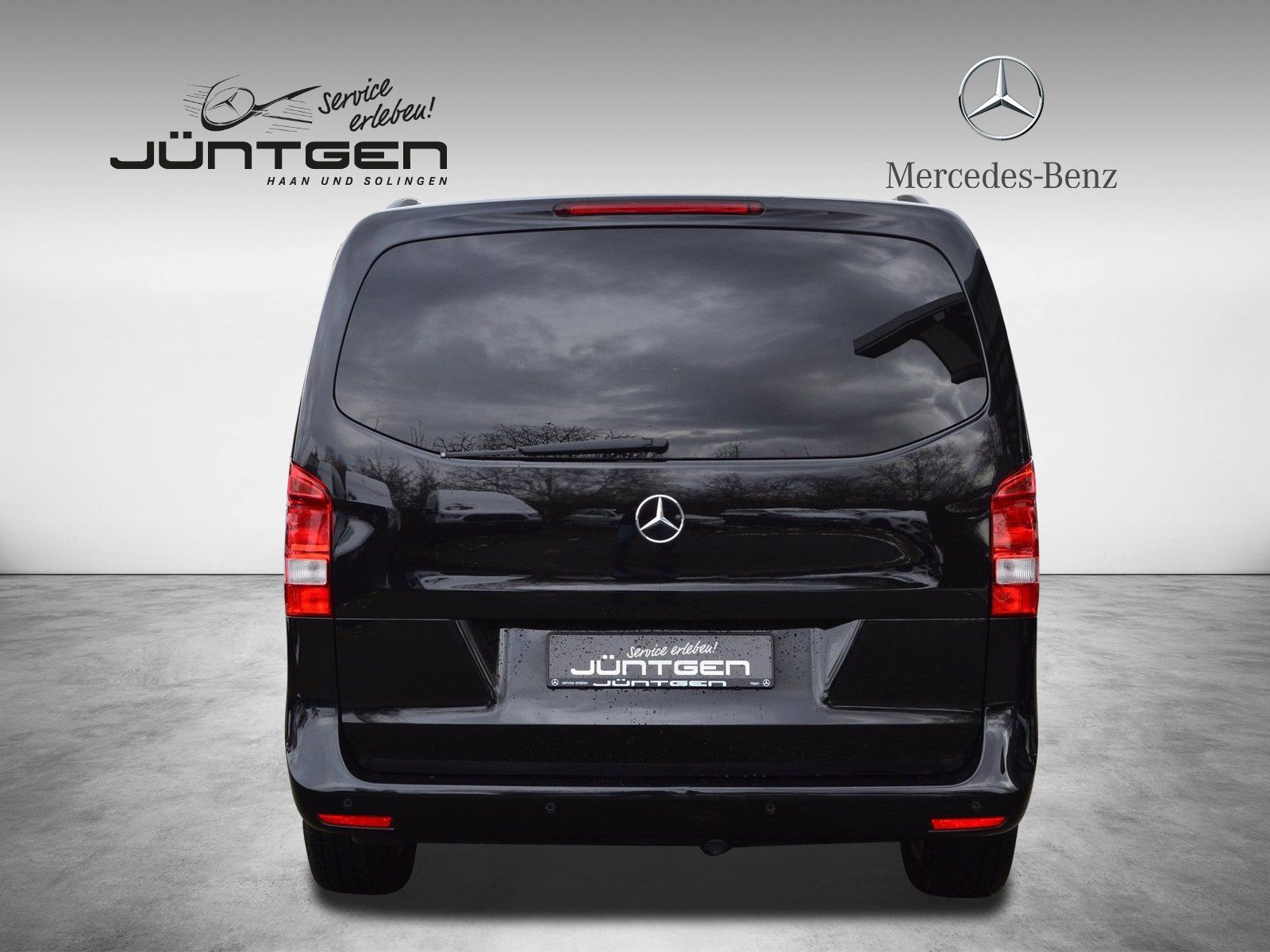 Mercedes-Benz V 220 d 4M EDITION - Samsaru's Car Outlet