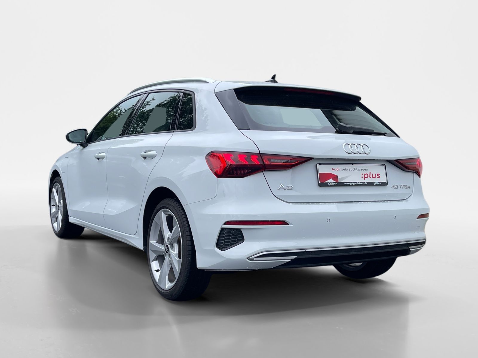 Audi A3 Sportback 40 TFSe S-Line - Samsaru's Car Outlet