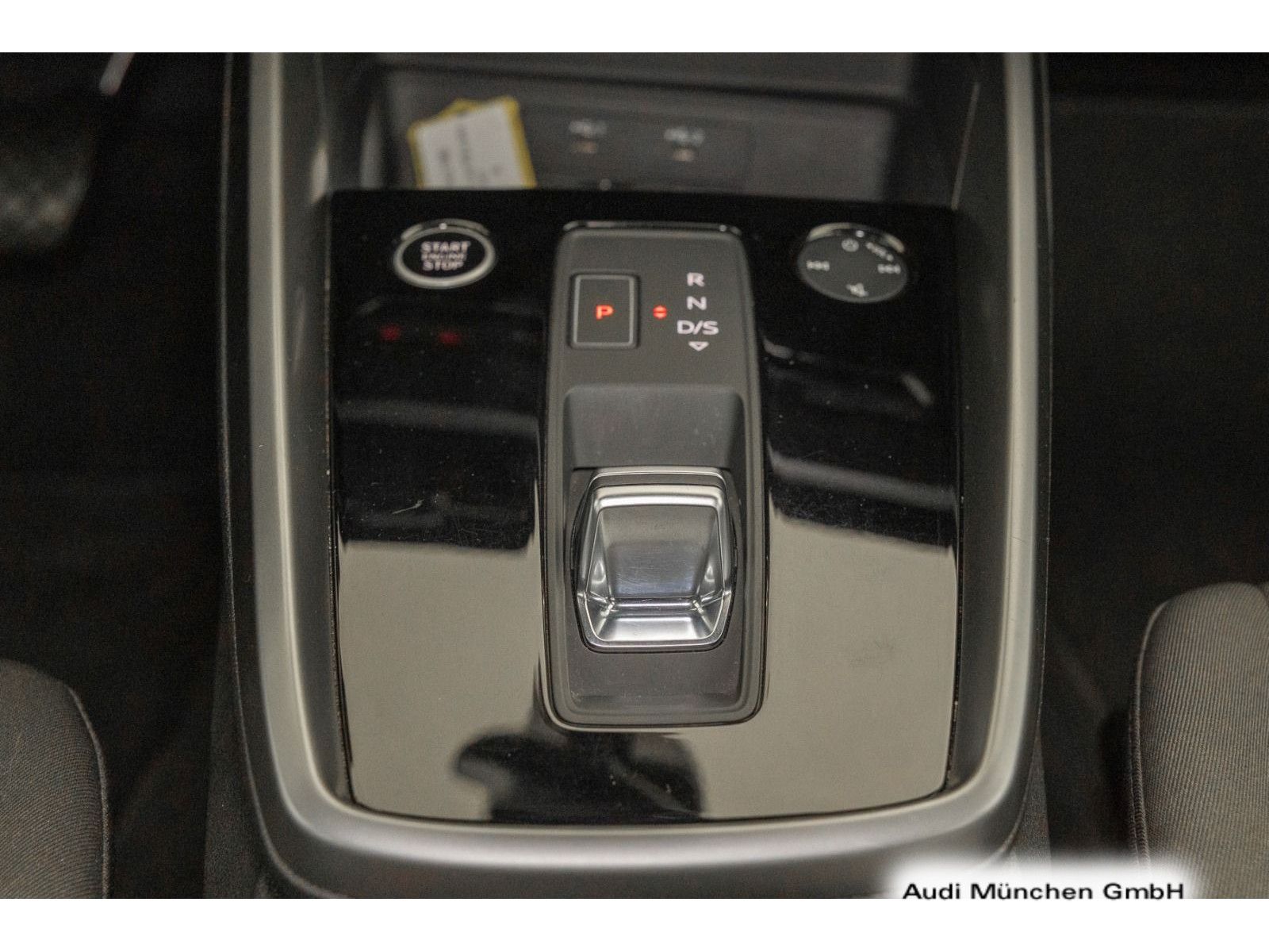 Audi A3 Sportback 40 TFSI e advanced S tronic - Samsaru's Car Outlet