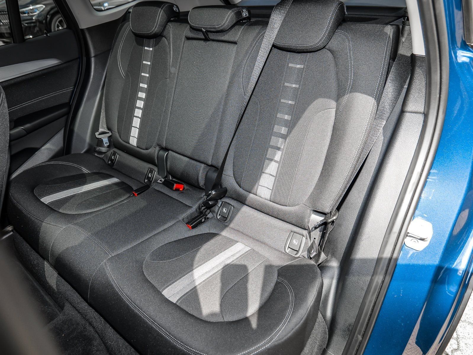 BMW X1 xDrive25e Advantage - Samsaru's Car Outlet