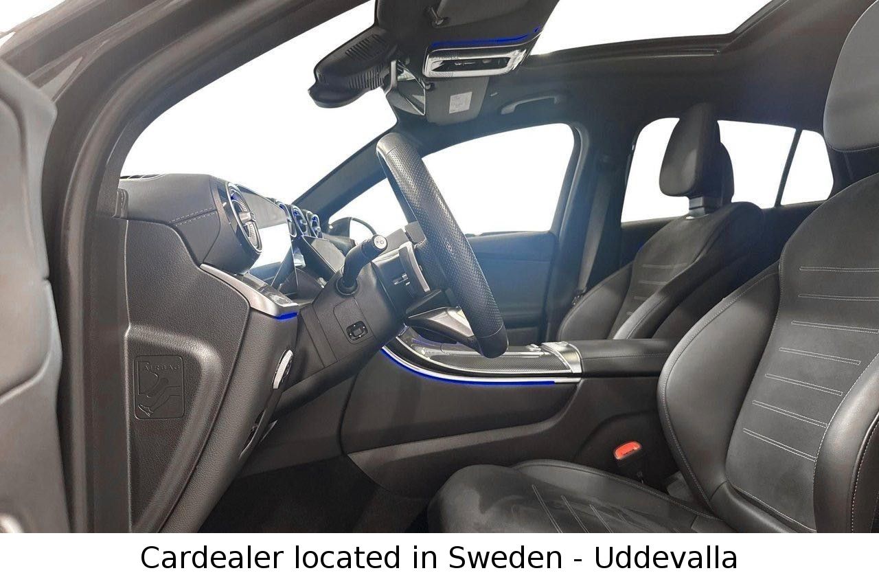 Mercedes-Benz GLC 300e 300 e Coupe 4Matic 313hp AMG Pano *VAT*