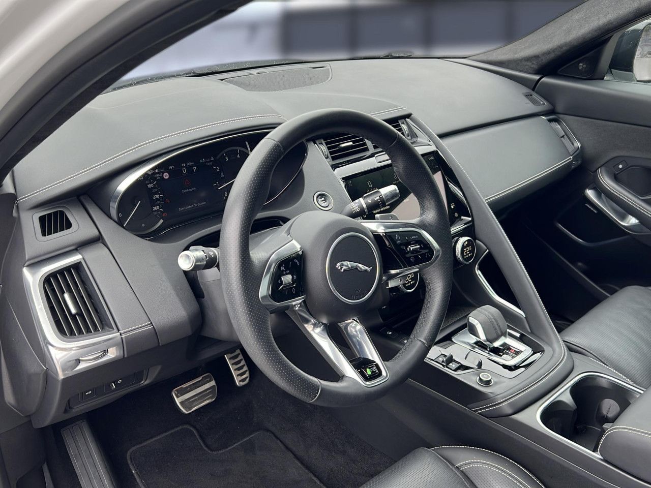 Jaguar E-Pace P250 AWD R-Dynamic Black