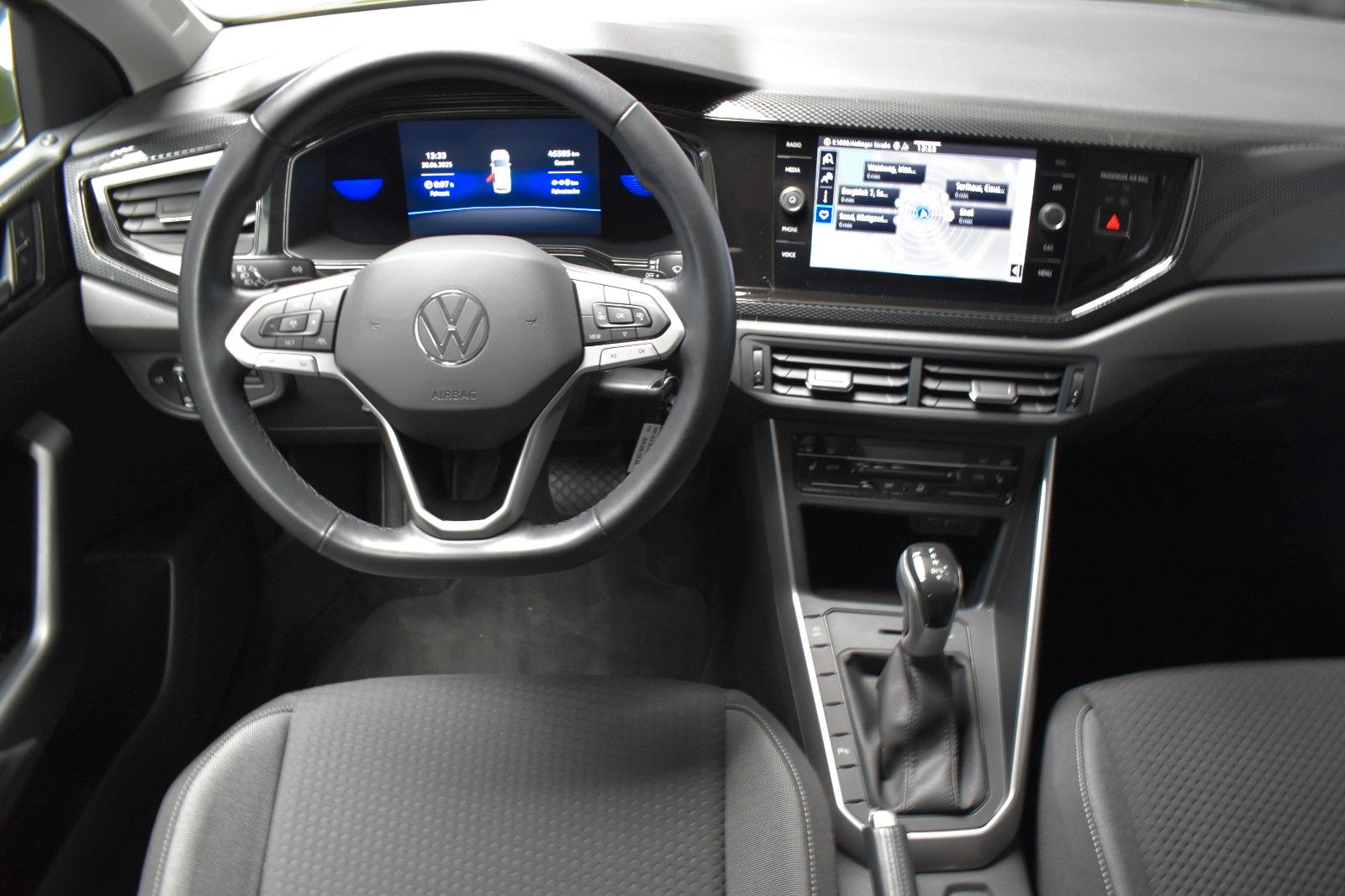 Volkswagen Taigo 1.0 TSI LIFE - Samsaru's Car Outlet