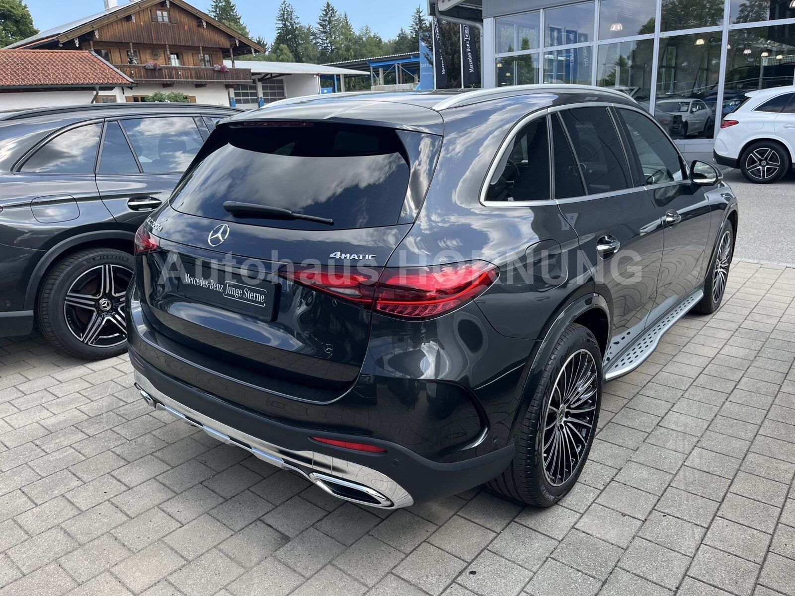 Mercedes-Benz GLC 220 d 4M AHK/Pano/Airmatic/HeadUP/DGL/AMG Li