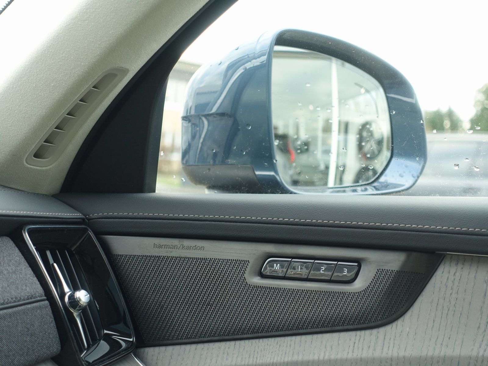 Volvo XC90 Ultra T8 AWD/B&W/FourC/AHK/Pano/360°/HeadUP