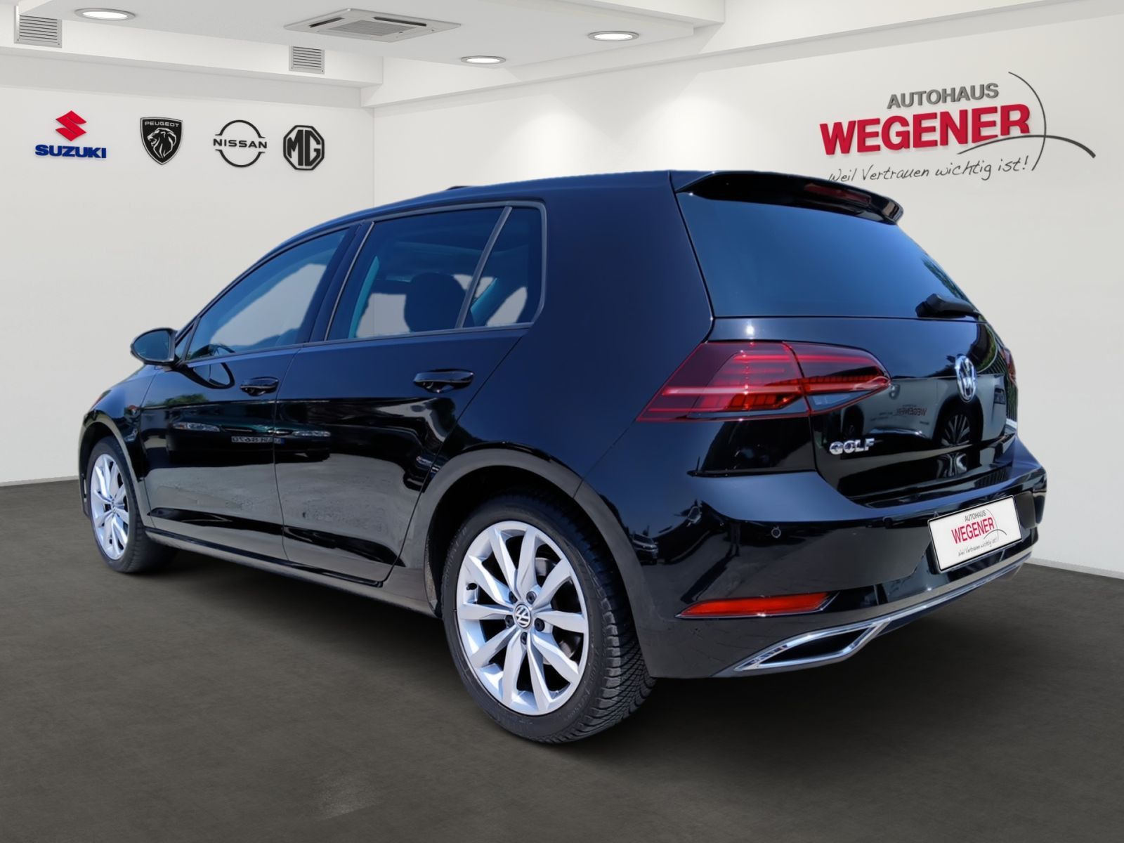 Volkswagen GOLF TSI 1.5 Highline DSG - Samsaru's Car Outlet