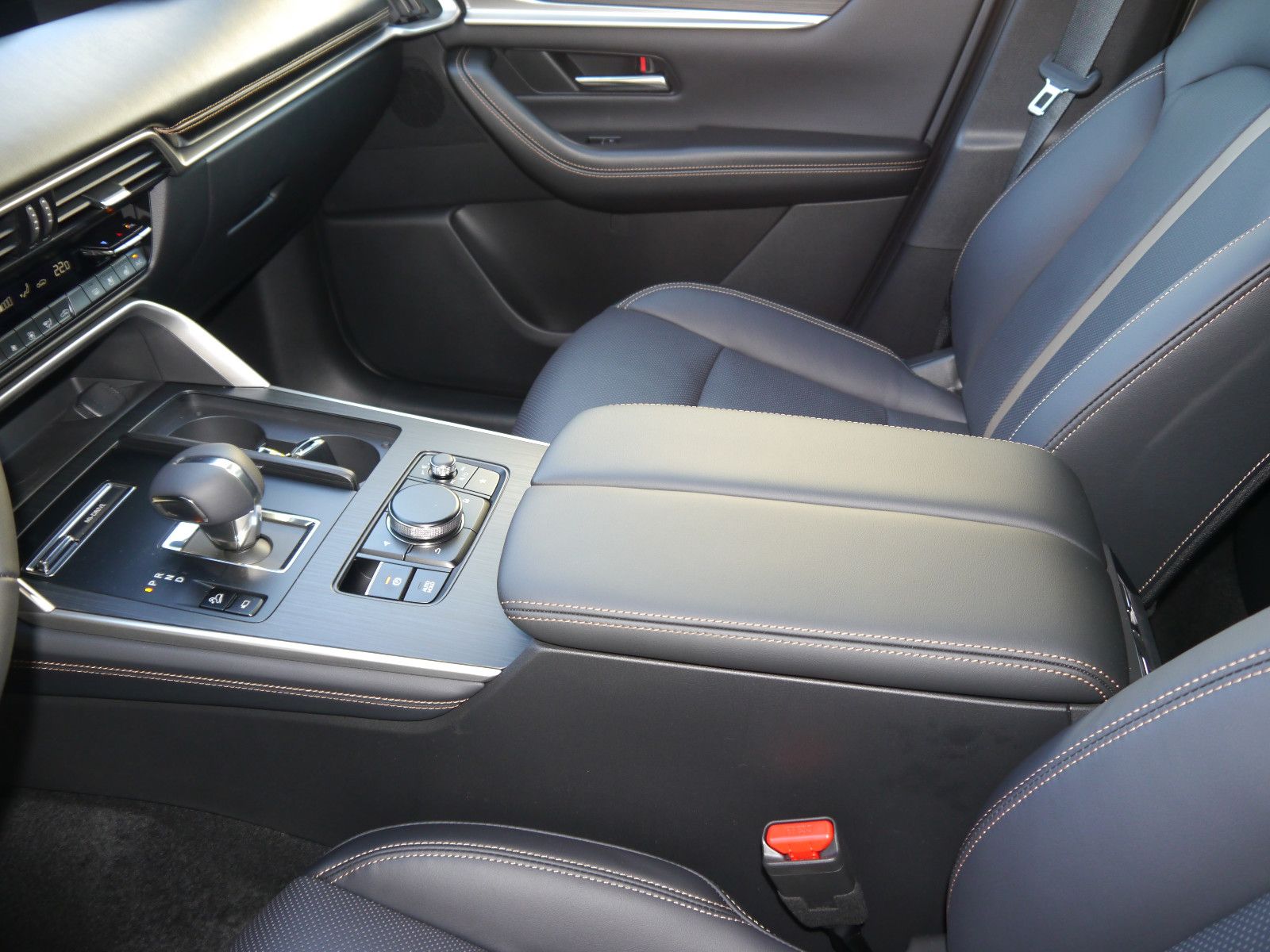 Mazda CX-60 e-SKYACTIV-D 6 ZYLINDER  BLACK SALE