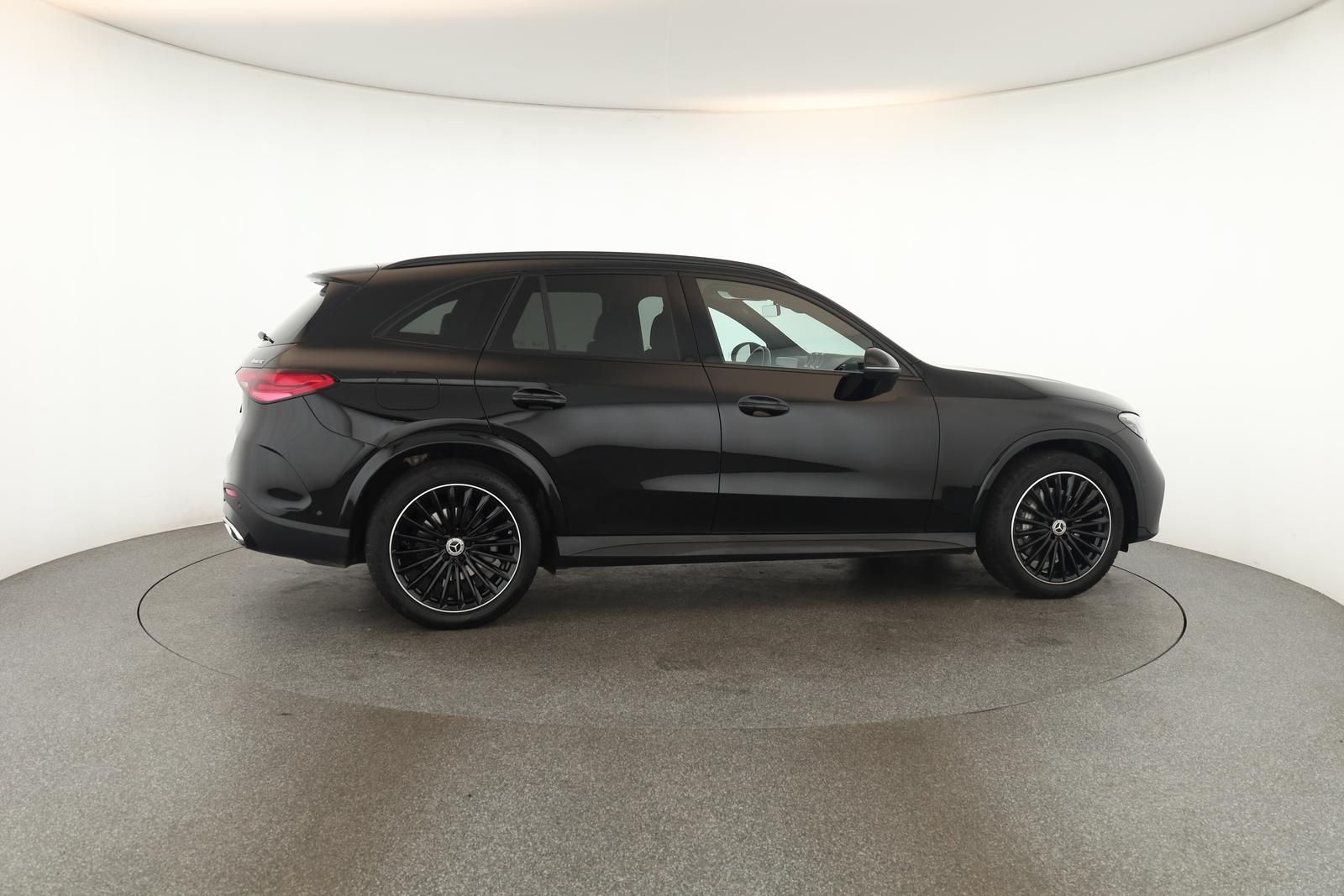 Mercedes-Benz GLC 300 d 4M AMG Advanced Night DIGITAL Pano AHK