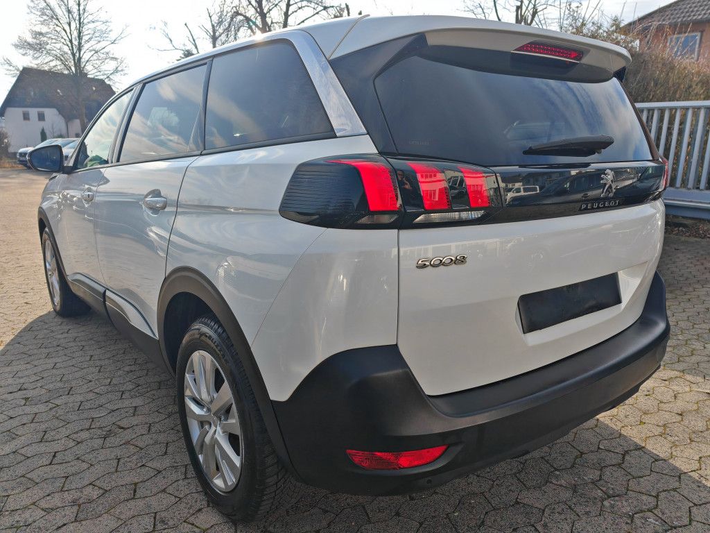 Peugeot 5008 PureTech 130 EAT8 - Samsaru's Car Outlet