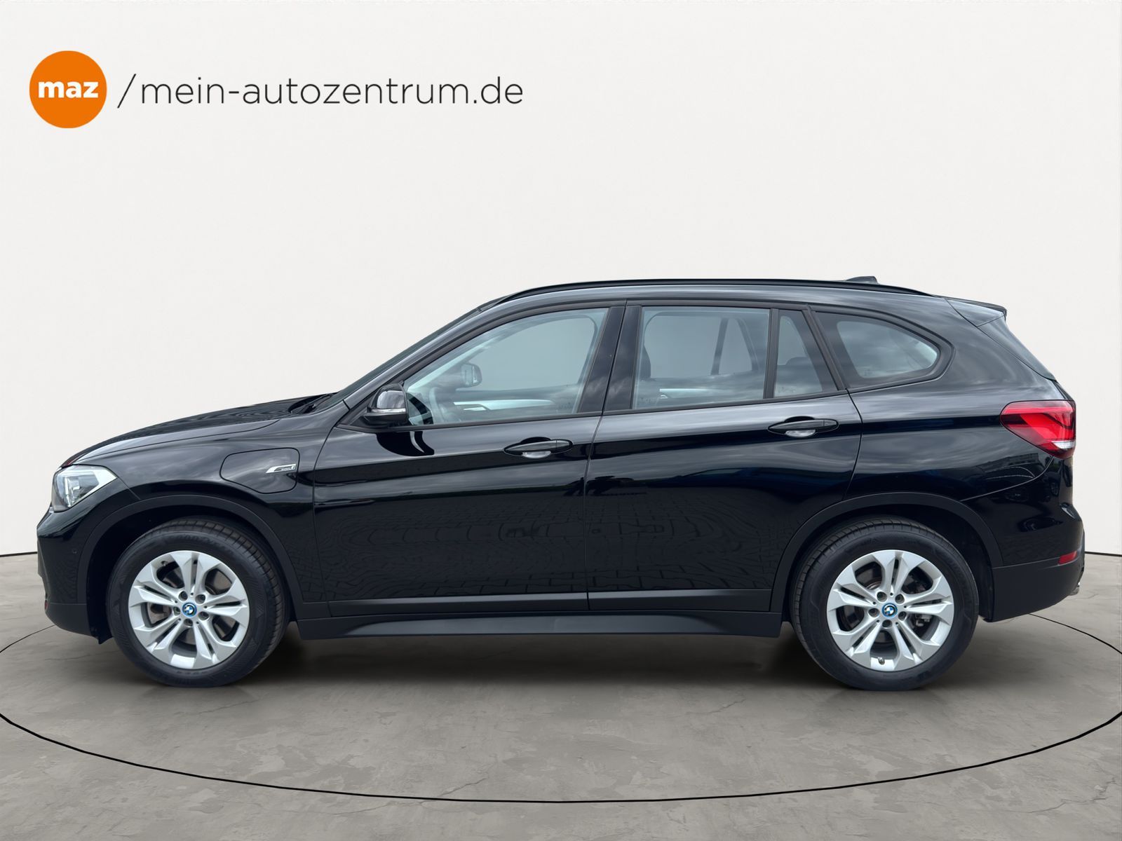 BMW X1 xDrive 25e Advantage - Samsaru's Car Outlet