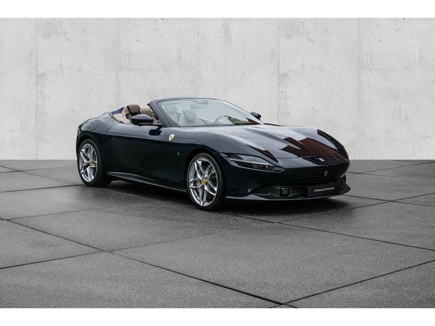 Ferrari Roma Spider - Samsaru's Car Outlet