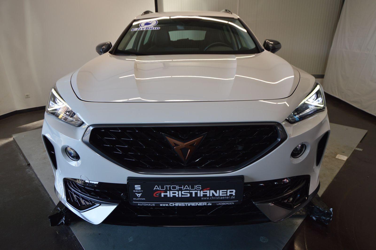Cupra Formentor 1.4 e-HYBRID - Samsaru's Car Outlet