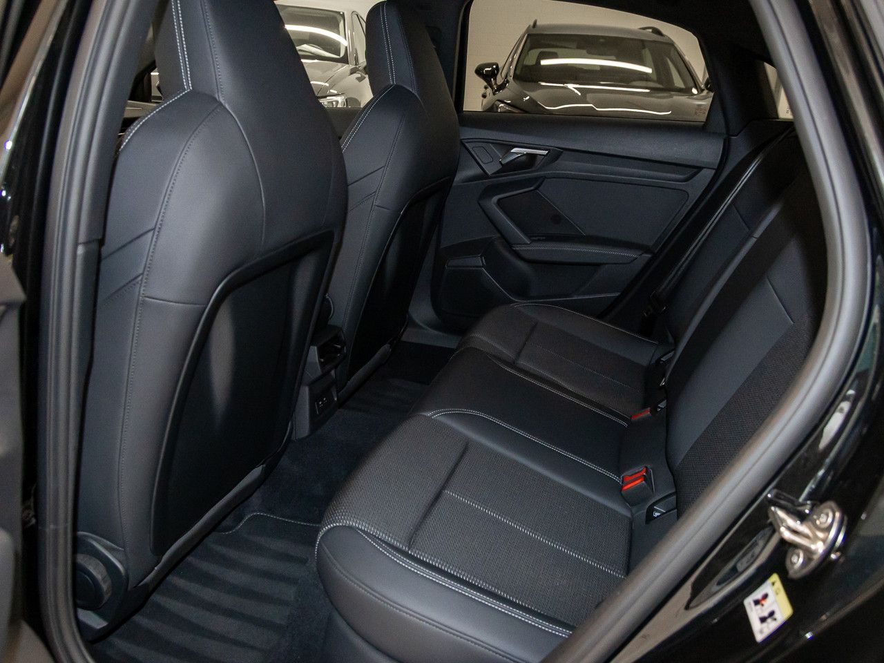 Audi A3 Limousine S line 35 TFSI - Samsaru's Car Outlet